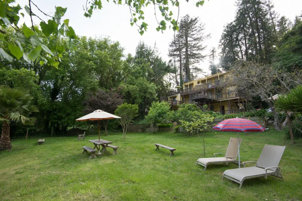 River View Garden Resort hotel hero