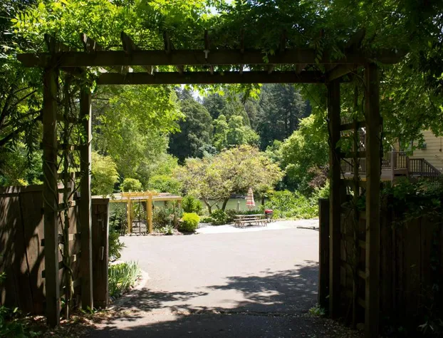 River View Garden Resort hotel detail image 3