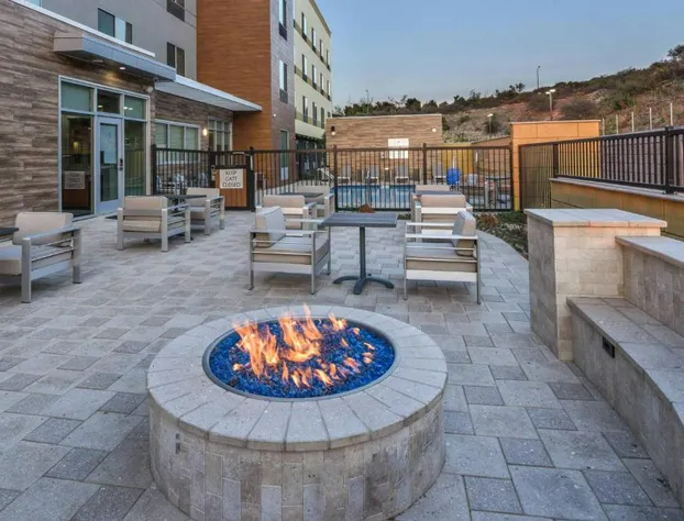 Fairfield Inn & Suites by Marriott Moorpark Ventura County hotel detail image 2