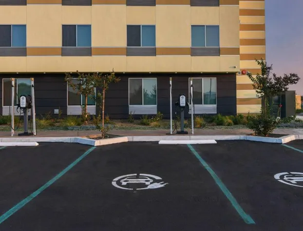 Fairfield Inn & Suites by Marriott Moorpark Ventura County hotel detail image 3