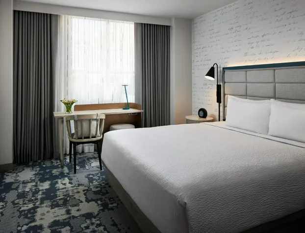 Hyatt Centric Old Town Alexandria hotel detail image 3