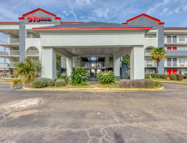 OYO Hotel Jackson Fairgrounds I-55 hotel detail image 1