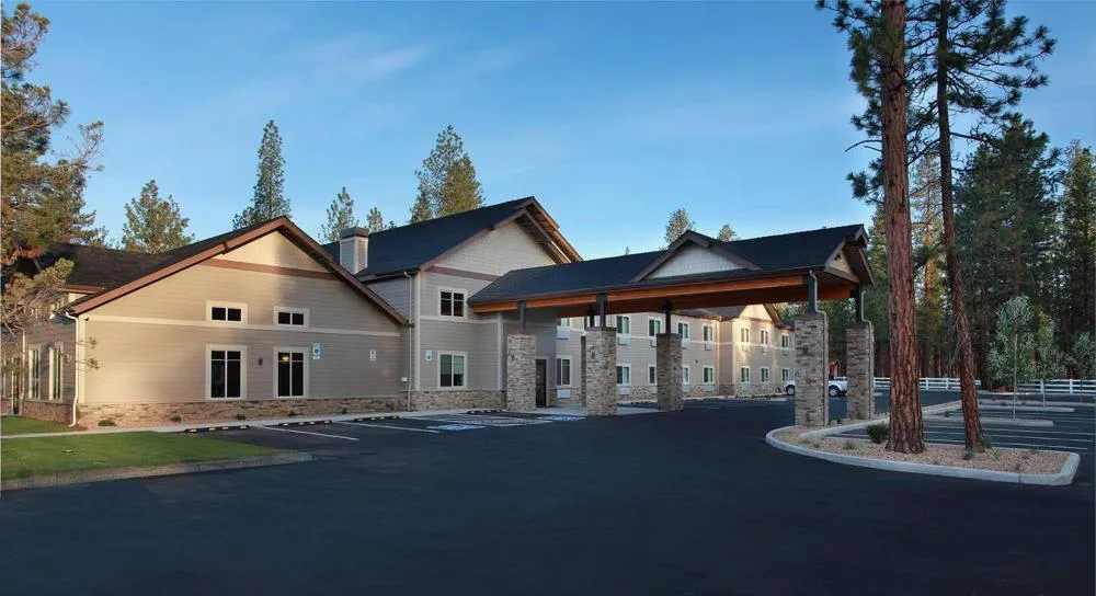 GrandStay Hotel & Suites hotel hero