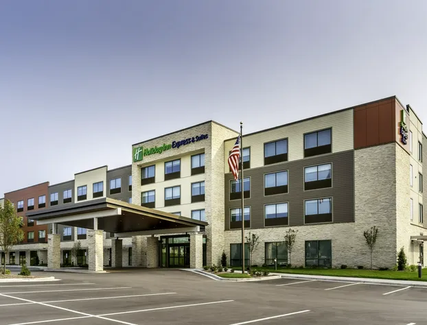 Holiday Inn Express Milwaukee West Allis by IHG hotel detail image 1