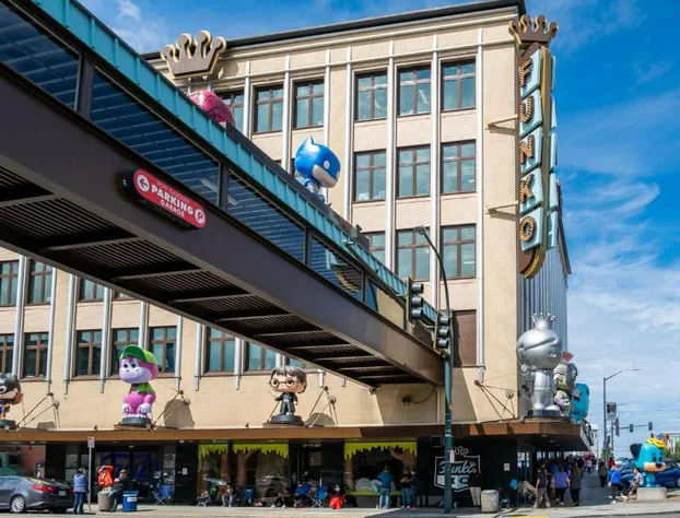 Hotel Indigo Everett - Waterfront Place by IHG hotel detail image 4