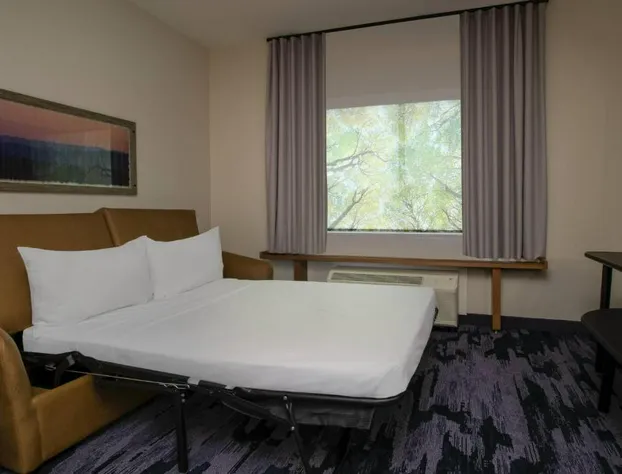 Fairfield Inn & Suites Duncan hotel detail image 2