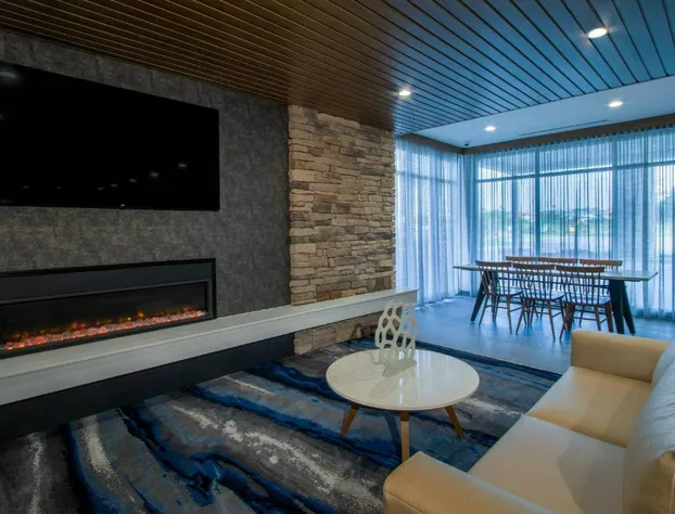 Fairfield Inn & Suites Duncan hotel detail image 4