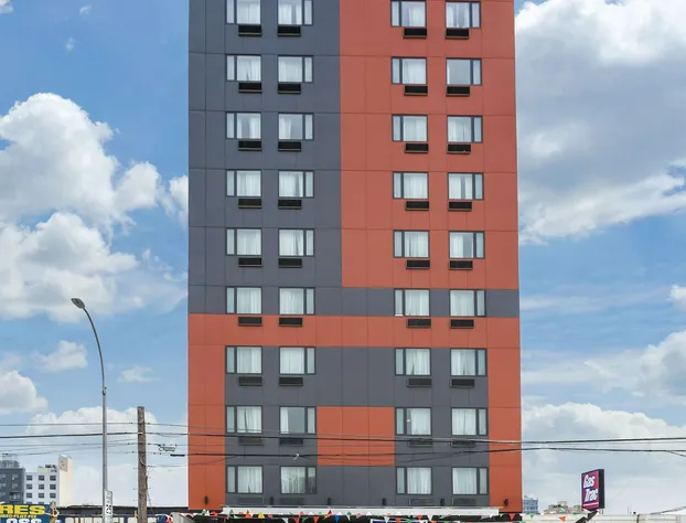 Manhattan View Hotel hotel detail image 1