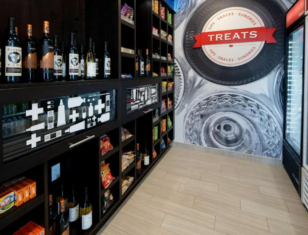 Hampton Inn & Suites Gilroy hotel detail image 2