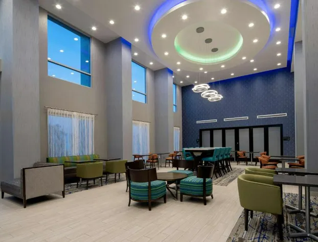 Hampton Inn & Suites Gilroy hotel detail image 4