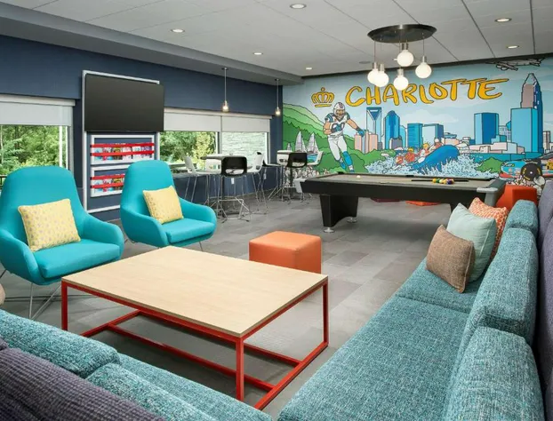 Tru by Hilton Charlotte Airport Lake Pointe hotel detail image 4