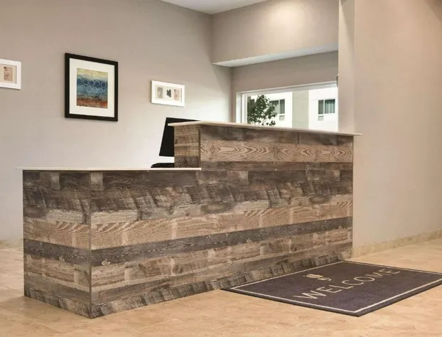 Country Inn & Suites by Radisson, Greensboro, NC hotel detail image 3