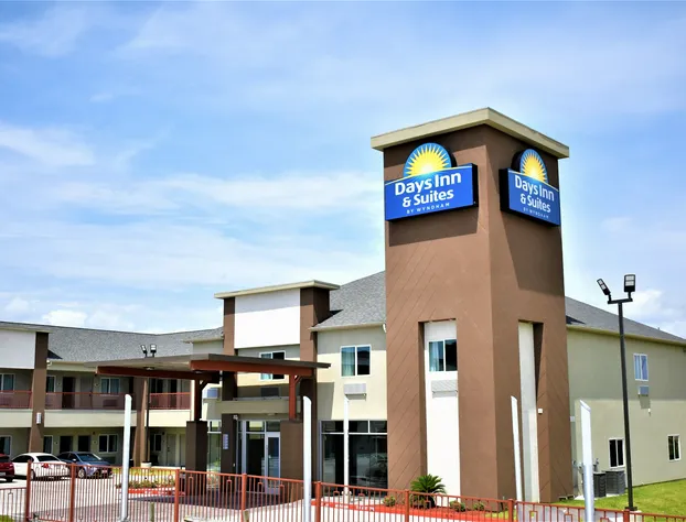 Days Inn & Suites by Wyndham Downtown/University of Houston hotel detail image 4