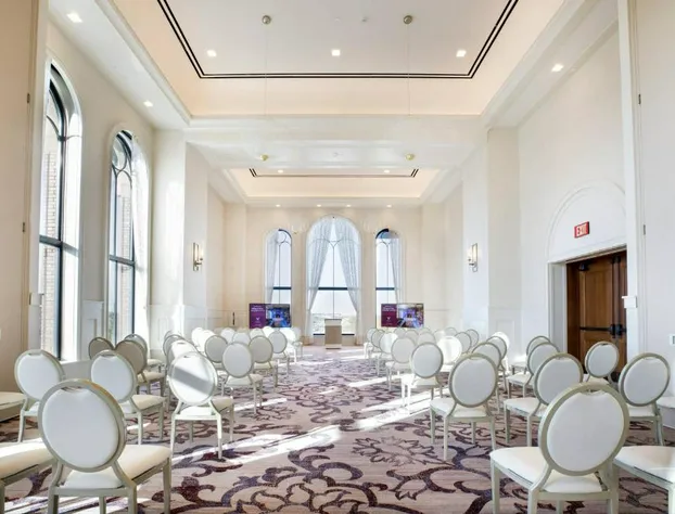 Hotel Vin, Grapevine, Autograph Collection hotel detail image 3