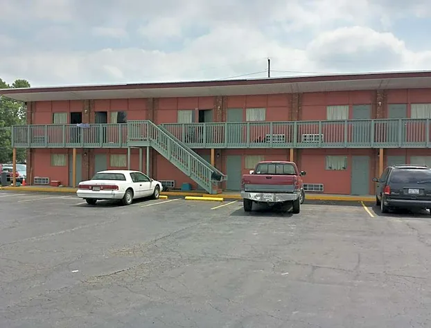 Trailway Motel hotel detail image 1