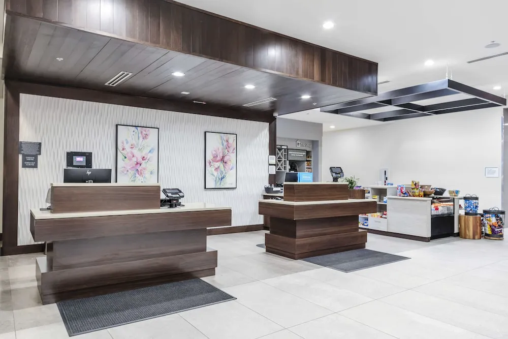 Hilton Garden Inn Detroit Utica hotel hero