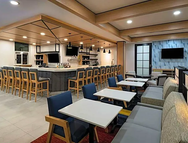 Hyatt House Carlsbad hotel detail image 4