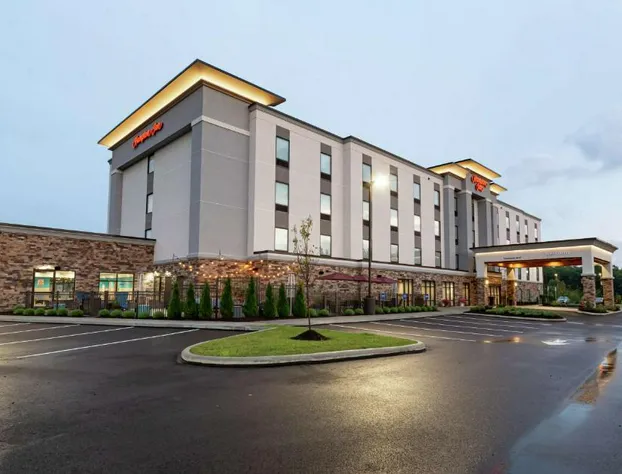 Hampton Inn Madison hotel detail image 4