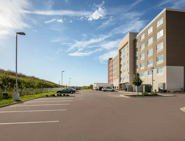 Holiday Inn Express & Suites Beloit by IHG hotel detail image 3