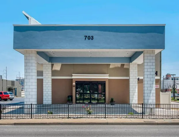 Quality Inn & Suites Evansville Downtown hotel detail image 2