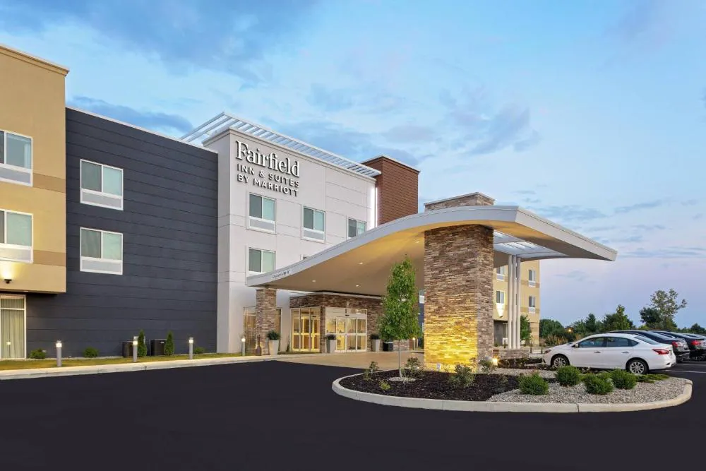 Fairfield Inn & Suites by Marriott Indianapolis Greenfield hotel hero
