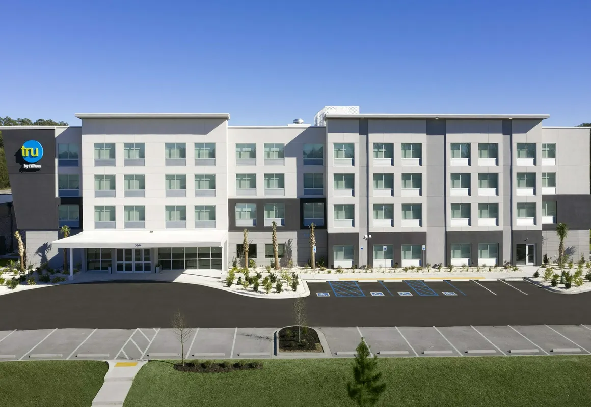 Tru by Hilton Beaufort, SC hotel hero