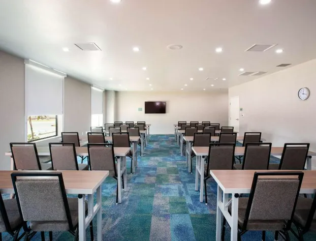 Home2 Suites by Hilton Roswell, NM hotel detail image 4