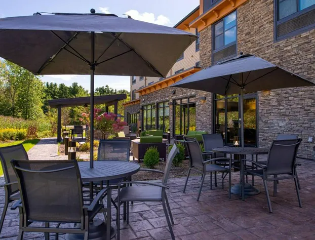 Fairfield Inn & Suites by Marriott Canton hotel detail image 1