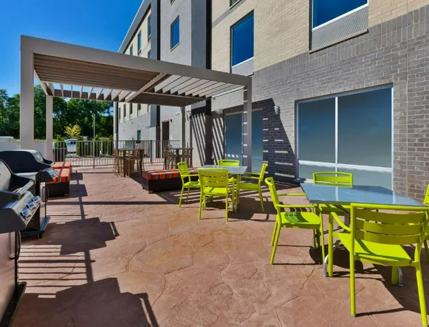 Home2 Suites by Hilton Battle Creek hotel detail image 4