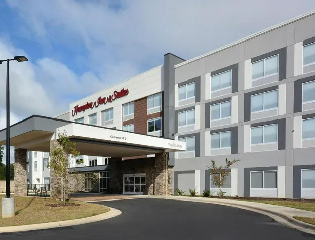 Hampton Inn & Suites by HIlton Charlotte North I 485 hotel detail image 1