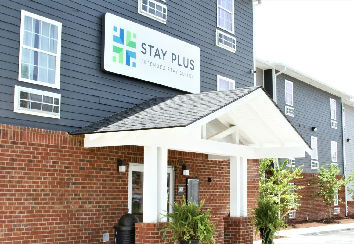 Stay Plus Extended Stay Suites hotel hero