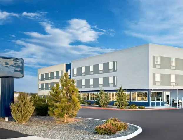 Holiday Inn Express & Suites George Quincy South by IHG hotel detail image 1