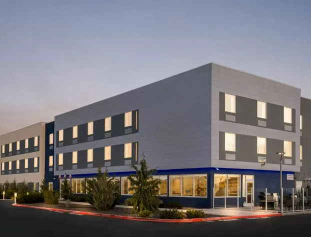 Holiday Inn Express & Suites George Quincy South by IHG hotel detail image 2