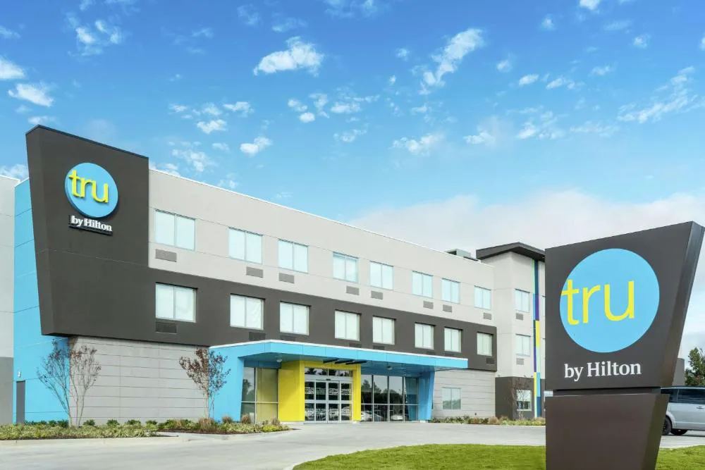 Tru By Hilton Greenville hotel hero