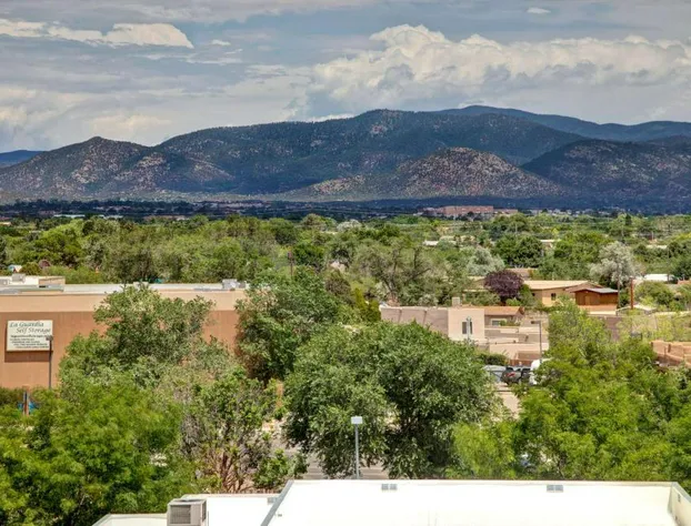 Hampton Inn Santa Fe South hotel detail image 4