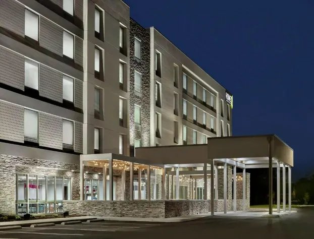 Home2 Suites by Hilton Norfolk Airport hotel detail image 3