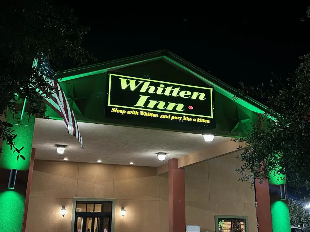 Cotulla Whitten Inn hotel hero