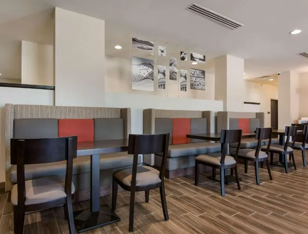 MainStay Suites East Camden hotel detail image 3