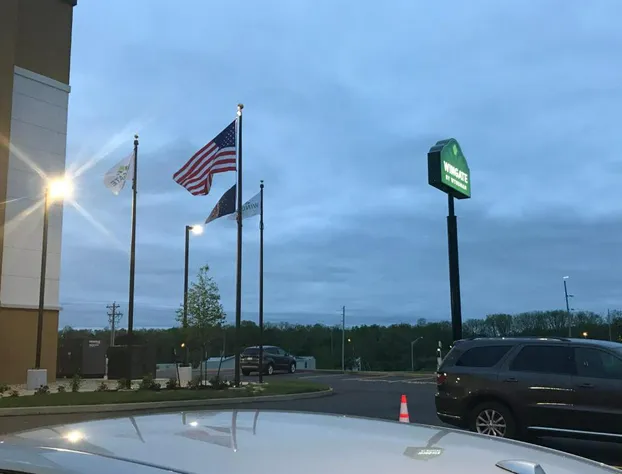 Wingate by Wyndham Angola hotel detail image 2