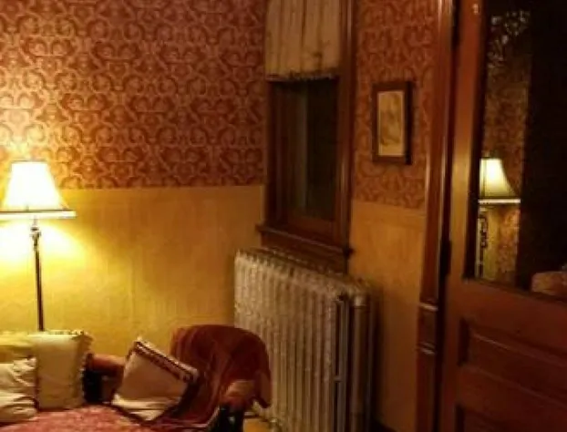 Historic Victorian Inn hotel detail image 2