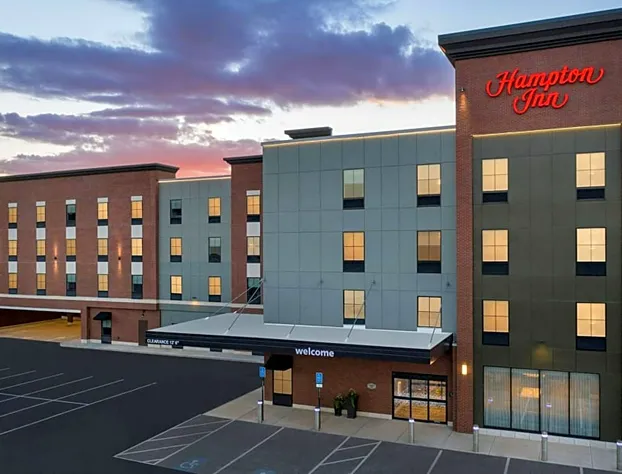 Hampton Inn Boston Logan Airport Chelsea hotel detail image 1