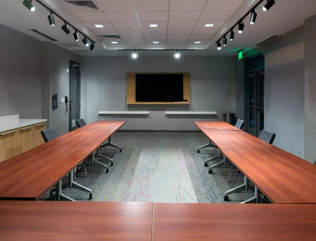 Aloft Charlotte Airport hotel detail image 3