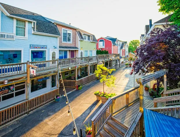 Old Harbor Inn hotel detail image 2