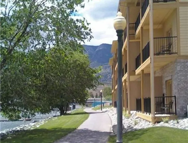 Howards On The River hotel detail image 1