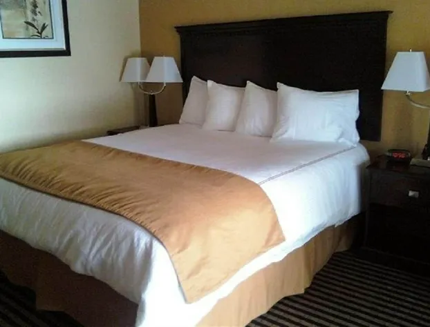 Howards On The River hotel detail image 2