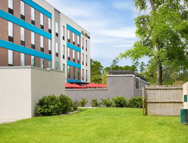 Home2 Suites by Hilton Pensacola I 10 Pine Forest Road hotel detail image 3