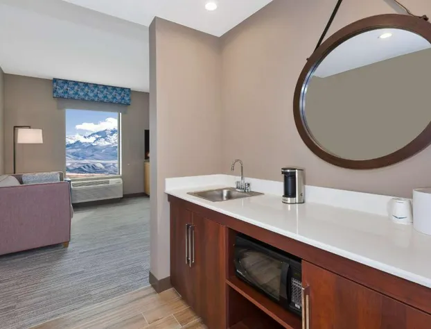 Hampton Inn & Suites Wells hotel detail image 4