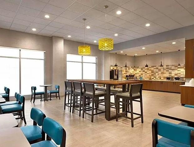 Park Inn by Radisson Florence, SC hotel detail image 3