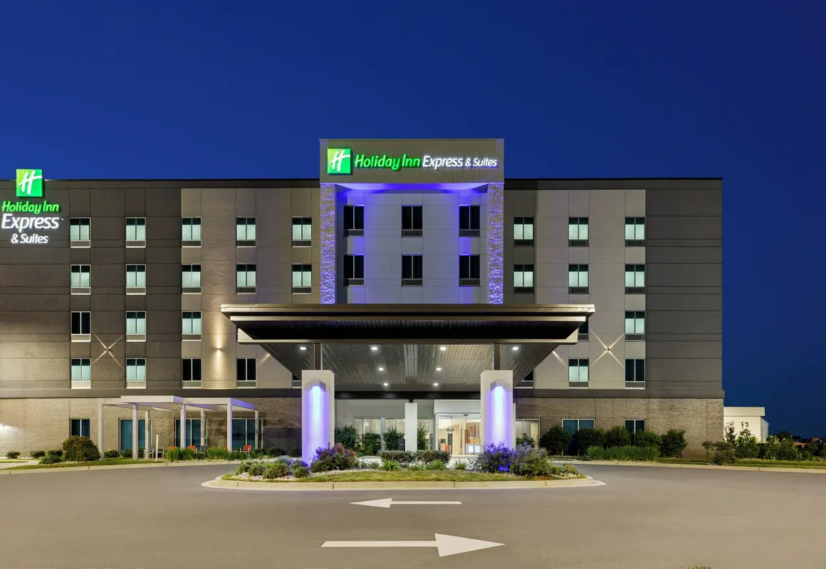 Holiday Inn Express & Suites Dalton - Walnut Ave by IHG hotel hero