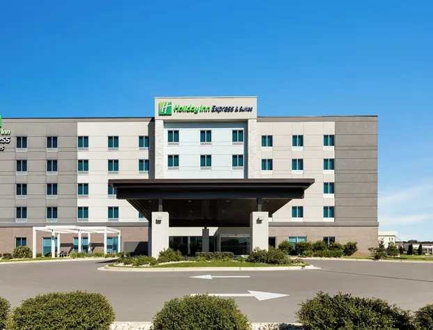 Holiday Inn Express & Suites Dalton - Walnut Ave by IHG hotel detail image 1